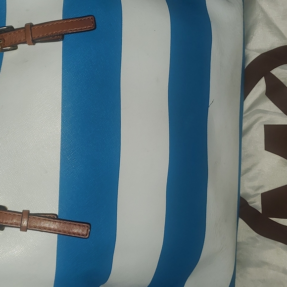 Michael Kors handbag - Picture 6 of 13